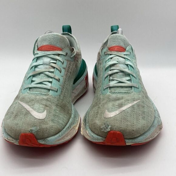 Womens 10 Nike ZoomX Invincible Run 3 DR2660-300 Green Running Shoes Sneakers - Picture 2 of 9